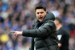 Joe Cole warns Todd Boehly: Sacking Pochettino would be huge mistake